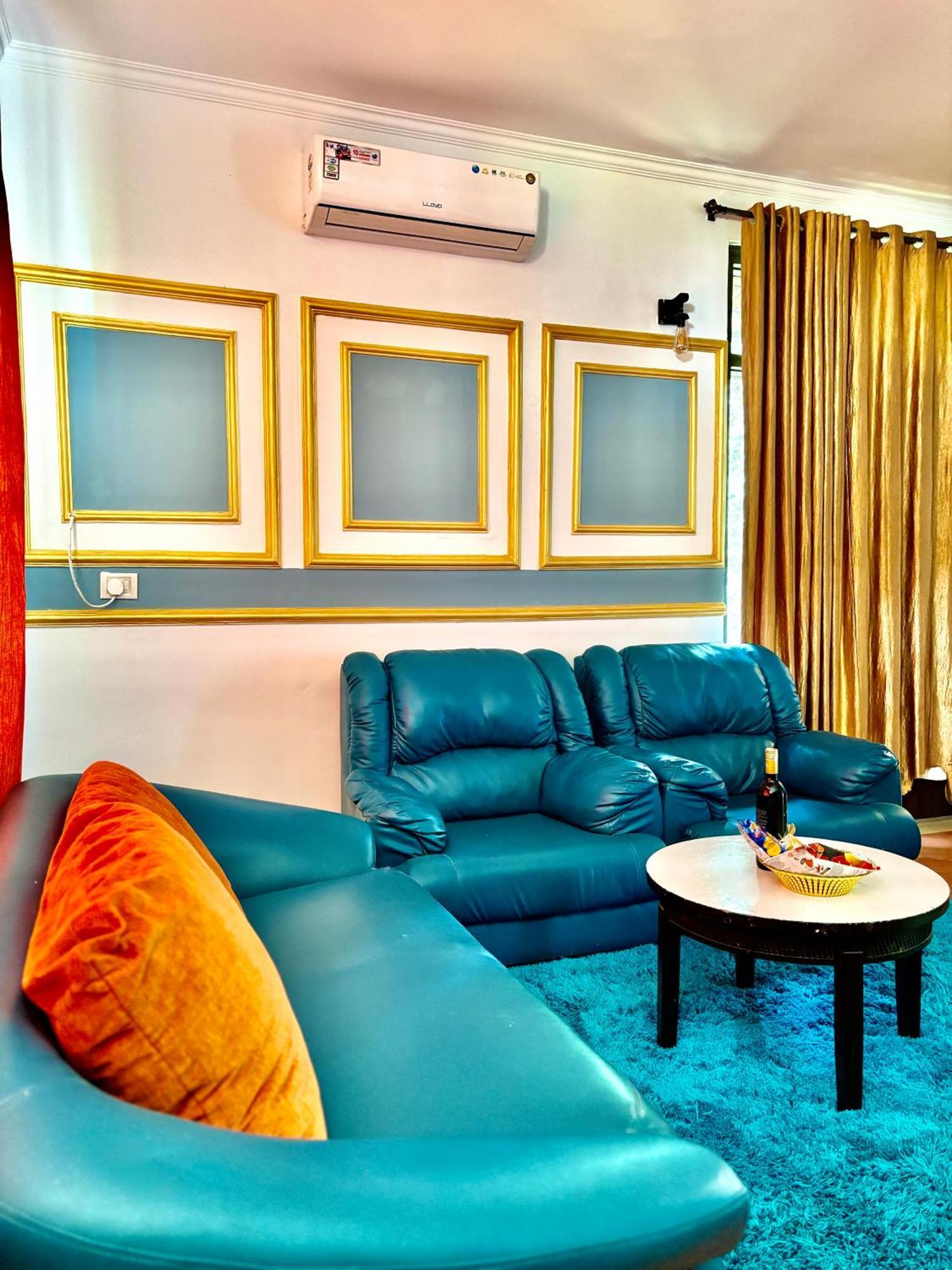 Atulyam Villa- アンジュナ エクステリア 写真