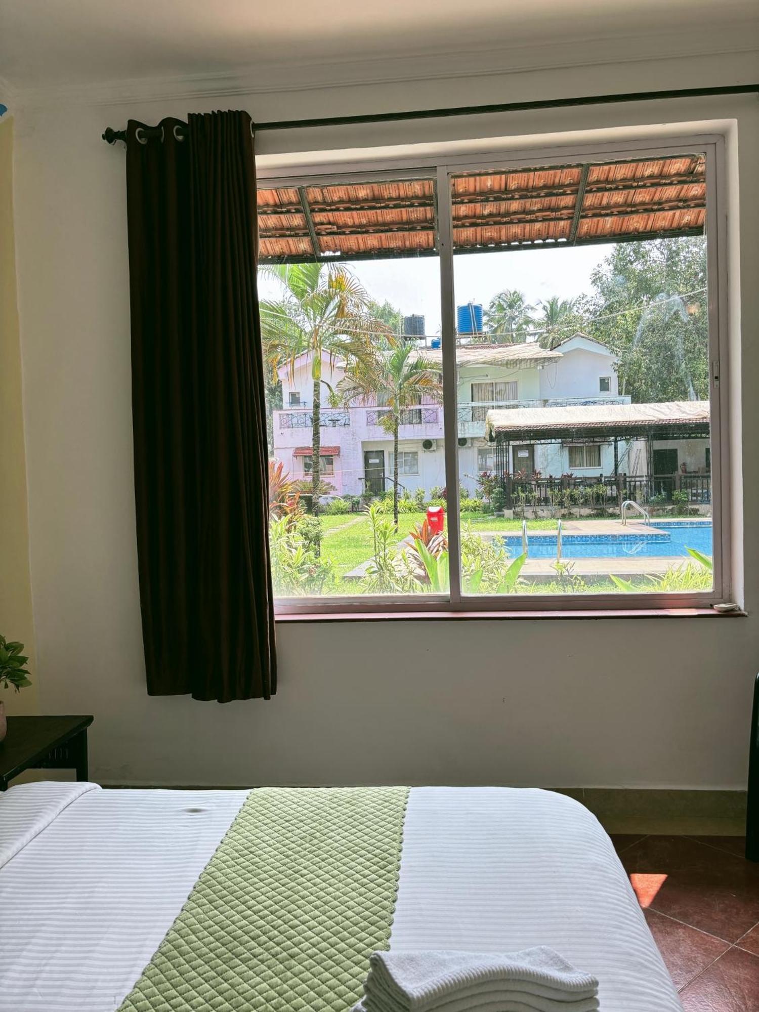 Atulyam Villa- アンジュナ エクステリア 写真